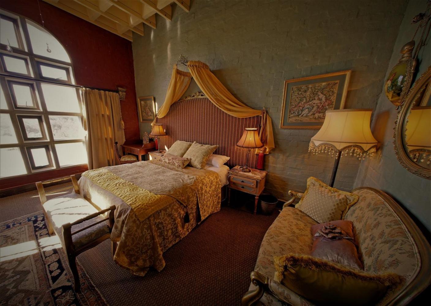 Bygracealone Manor Hotel Outeniekwa Екстериор снимка