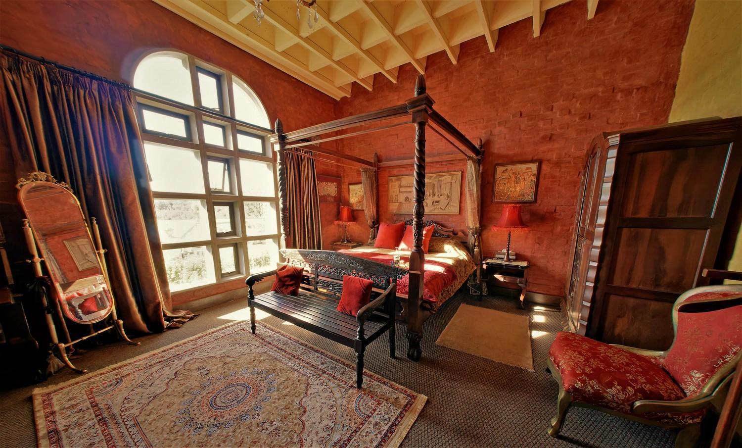 Bygracealone Manor Hotel Outeniekwa Екстериор снимка